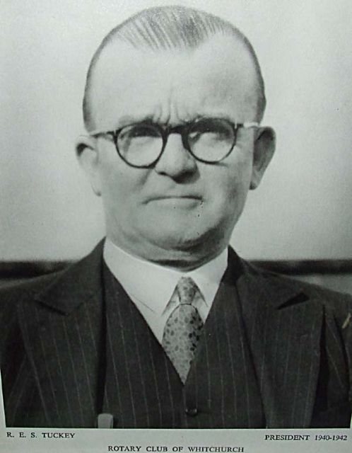 R E S Tuckey<br>1940 - 42