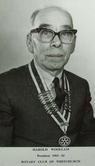 H Woollam<br>1961 - 62