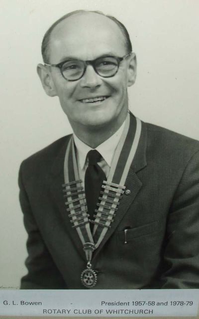 G L Bowen<br>1978 - 79