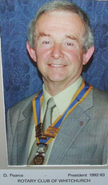 D Pearce<br>1992 - 93